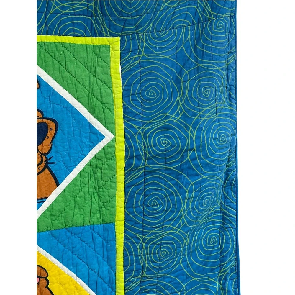 Vintage 1990 Dan River Scooby-Doo Faces Twin Quilt 68x80 USA Cotton